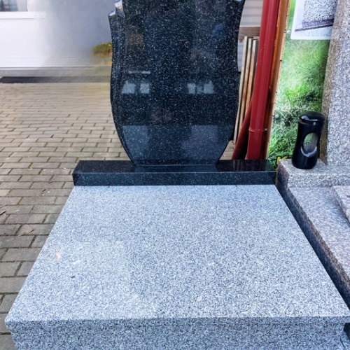 REGAL BLACK / BIANCO PERLE