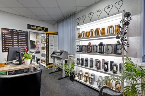 Prodejna a galerie pomníků Kamenictví ONYX ve Vracově