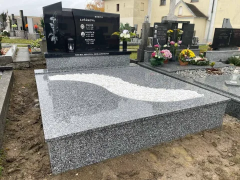 Dvojhrob – ukázka realizace Kamenictví ONYX