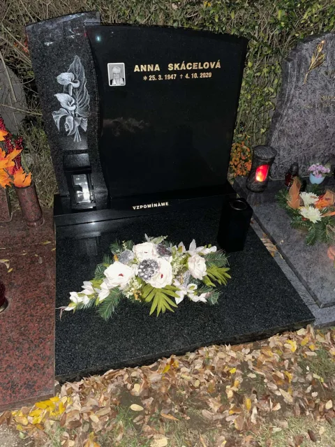 Urnový hrob – ukázka realizace Kamenictví ONYX